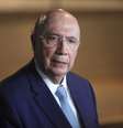 Henrique Meirelles na chegada para debate na TV Aparecida  Foto: Rogério Marques / Futura Press / Estadão Conteúdo