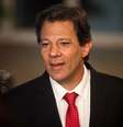 Haddad durante coletiva antes do debate da TV Aparecida  Foto: Rogério Marques / Futura Press / Estadão Conteúdo