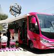 O ônibus com atendimento gratuito está equipado para dar assistência às pacientes de câncer  Foto: Divulgação
