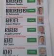 Santinho de candidatos do PT pelo estado da Bahia com a imagem do ex-presidente Lula como candidato à Presidência  Foto: Reprodução / Estadão