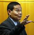 O vice da chapa presidencial de Bolsonaro, general Hamilton Mourão  Foto: Paulo Whitaker / Reuters