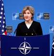 Embaixadora dos EUA na Otan, Kay Bailey Hutchison, fala a jornalistas na sede da ONU
02/10/2018
REUTERS/Francois Lenoir  Foto: Reuters