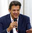 Candidato à Presidência pelo PT, Fernando Haddad, dá entrevista coletiva em Curitiba
08/10/2018
REUTERS/Rodolfo Buhrer  Foto: Reuters