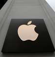 Logo da Apple em loja da empresa em Viena  Foto: Heinz-Peter Bader / Reuters