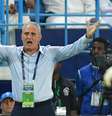 O técnico Tite à beira do campo em amistoso contra a Arábia Saudita  Foto: Waleed Ali / Reuters