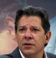 Candidato do PT à Presidência, Fernando Haddad, durante entrevista coletiva em São Paulo  Foto: Paulo Whitaker / Reuters