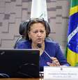 À beira do colapso na saúde, Governadora Fátima Bezerra (PT) determinou, com apoio da força policial, o fechamento de empreendimentos listados como não essenciais  Foto: Pedro França/Agência Senado / Estadão Conteúdo