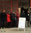Fila de eleitores para votar em Colônia, cidade com a maior comunidade brasileira residente na Alemanha  Foto: DW / Deutsche Welle