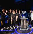 As equipes que disputaram a final  Foto: Riot Games / Divulgação