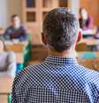 Professores e pais relatam que, por meio de projetos de lei e redes sociais, Escola Sem Partido se espalhou pelo país  Foto: Getty Images / BBC News Brasil