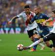 Boca e River empataram a primeira partida da final da Copa Libertadores da América em 2 a 2; jogo foi na La Bombonera  Foto: Marcos Brindicci / Reuters