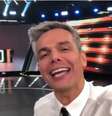 Otaviano Costa no estúdio do novo programa que comandará na Globo, o 'Tá Brincando!'.  Foto: Instagram/otacosta / Estadão