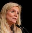 Diretora do Fed Lael Brainard fala durane evento na Harvard University em Cambridge, Massachusetts, EUA,  01/03/ 2017. REUTERS/Brian Snyder   Foto: Reuters