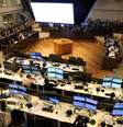 Operadores durante pregão na Bovespa, em São Paulo
24/05/2016
REUTERS/Paulo Whitaker   Foto: Reuters