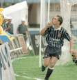 Edmundo teve uma breve passagem pelo Corinthians em 1996  Foto: Acervo / Gazeta Esportiva