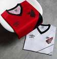 Nova camisa do Atlético-PR será utilizada na final da Sul-Americana  Foto: Reprodução Twitter do Atlético-PR / Estadão Conteúdo
