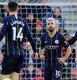 Sergio Agüero comemora gol do Manchester City contra o Southampton  Foto: Eddie Keogh / Reuters