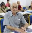 Carlos Augusto Manço começou o curso de arquitetura e urbanismo aos 90 anos  Foto: Centro Universitário Barão de Mauá / BBC News Brasil