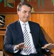Em entrevista ao SBT, presidente reafirmou que emprestou dinheiro a Fabrício Queiroz   Foto: REPRODUÇÃO/SBT / Estadão