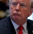 Presidente dos EUA, Donald Trump, durante reunião de gabinete na Casa Branca
02/01/2019 REUTERS/Jim Young  Foto: Reuters