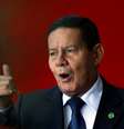 O vice-presidente da República, Hamilton Mourão, em Brasília  Foto: Adriano Machado / Reuters