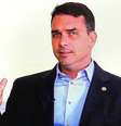 Flávio Bolsonaro em entrevista à TV Record  Foto: Reprodução/TV Record / Estadão Conteúdo