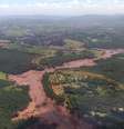 A área atingida pelos rejeitos, em imagem feita pelo Corpo de Bombeiros de Minas  Foto: Corpo de Bombeiros de Minas / Divulgação / BBC News Brasil