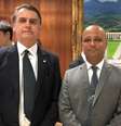 O presidente Jair Bolsonaro e o deputado federal eleito Major Vitor Hugo (PSL-GO), líder do governo na Câmara  Foto: Facebook Major Vitor Hugo/Reprodução / Estadão Conteúdo