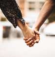 Como superar um grande amor? Como cuidar das feridas? Como contornar a perda?   Foto: iStock