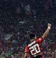 Fernando Uribe em jogo no Maracanã pelo Flamengo   Foto: Ricardo Moraes / Reuters