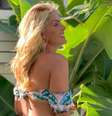Ana Hickmann negou silicone no bumbum após postar uma foto de biquíni na web  Foto: Divulgação, Instagram / Ana Hickmann / PurePeople
