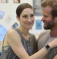 Catherine Wreford e Craig Ramsay interpretarão os pais de Julieta na peça clássica  Foto: Heather Milne / BBC News Brasil