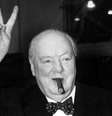Winston Churchill é frequentemente reverenciado como um herói de guerra, mas críticos apontam que ele também teve muitas falhas e tinha visões racistas  Foto: PA / BBC News Brasil