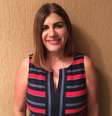 Débora Garfolo criou um projeto para ensinar robótica a seus alunos com sucata; esse novo método a levou ao maior prêmio de professores do mundo  Foto: Facebook / Reprodução