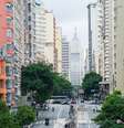 Movimentação no Elevado Costa e Silva (Minhocão), que é aberto ao público ao fins de semana  Foto: BRUNO FERNANDES/FOTOARENA / Estadão Conteúdo