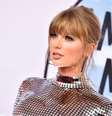 Taylor Swift no American Music Awards 2018  Foto: Runway Manhattan / Reuters