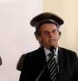 O presidente Jair Bolsonaro após se encontrar com o ministro da Defesa, Fernando Azevedo e Silva  Foto: Ricardo Moraes / Reuters