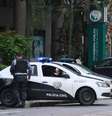 Policiais suspeitos de praticar extorsões foram alvos da terceira fase da operação Quarto Elemento, no Rio de Janeiro (RJ), na manhã desta quinta-feira (28)  Foto: José Lucena  / Futura Press