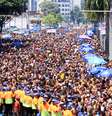 Carnaval 2019. Movimentação de foliões durante o Bloco da Preta, no Centro do Rio de Janeiro  Foto: José Lucena / Futura Press
