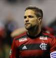 Diego durante partida do Flamengo contra o San Jose  Foto: David Mercado / Reuters