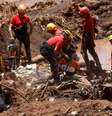 Equipes de resgate fazem buscas após rompimento de barragem da Vale em Brumadinho
28/01/2019 REUTERS/Adriano Machado  Foto: Reuters