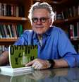 Sergio Abranches, sociólogo e autor do livro Presidencialismo de Coalizão, durante entrevista sobre o presidencialismo de coalizão e as eleições 2018.   Foto: Fábio Motta / Estadão