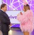 Silvio Santos alfinetou Claudia Leitte após a polêmica no 'Teleton': 'Enche o saco!'  Foto: Divulgação, SBT / PurePeople