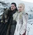 Jon Snow (Kit Harington) e Daenerys Targaryen (Emilia Clarke) em cena da 8ª temporada de 'Game of Thrones'.  Foto: HBO / Divulgação / Estadão