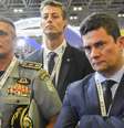 O ministro da Justiça e Segurança Pública, Sérgio Moro, chega para visitar a 12ª LAAD Defence & Security, a mais importante feira de defesa e segurança da América Latina, realizada de 2 a 5 de abril no Riocentro, na capital fluminense, nesta terça-feira, de abril de 2019.  Foto: Marcelo Fonseca / Estadão Conteúdo