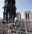 Estátua de São João é removida da Catedral de Notre Dame após incêndio
11/04/2019
REUTERS/Philippe Wojazer  Foto: Reuters