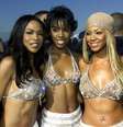 Beyoncé Knowles, Kelly Rowland e Michelle Williams em 2000  Foto: Reuters