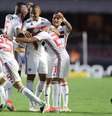 Comemoração do gol de Hudson, do São Paulo em partida contra o Botafogo, válida pela 1ª Rodada do Campeonato Brasileiro, no Estádio do Morumbi  Foto: Alex Silva / Estadão