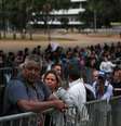 Pessoas buscam vagas de trabalho no centro de São Paulo
29/03/2019
REUTERS/Amanda Perobelli  Foto: Reuters