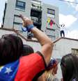 Protestos contra o governo de Nicolás Maduro em Bogotá, na Venezuela  Foto: Luisa Gonzalez / Reuters
